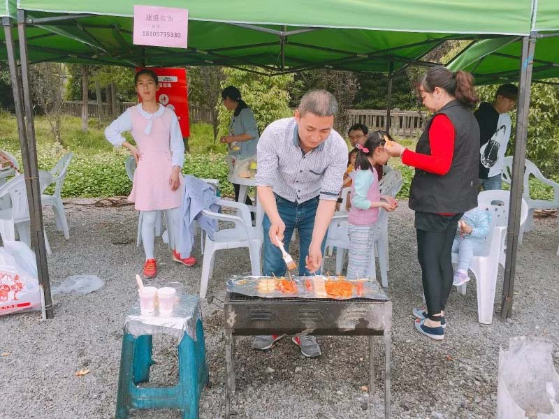 康盛裝飾VS康盛易購(gòu)，2018年戶(hù)外燒烤聚會(huì)了解一下？
